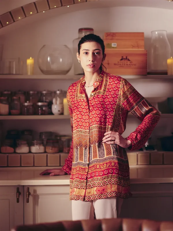 ORANGE REVA CONCEALED BUTTON SHIRT - Image 3