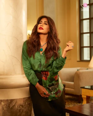 GREEN BODHI CONCEAL BUTTON SHIRT
