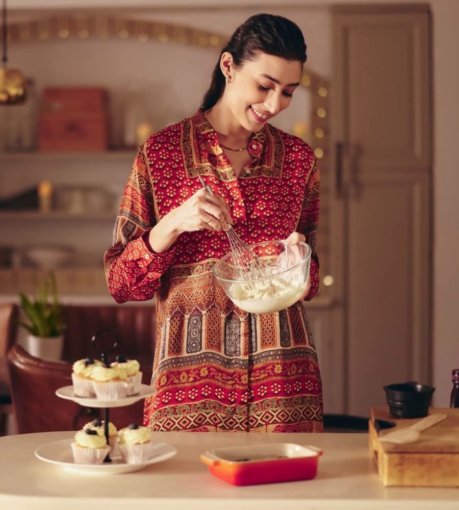 ORANGE REVA CONCEALED BUTTON SHIRT